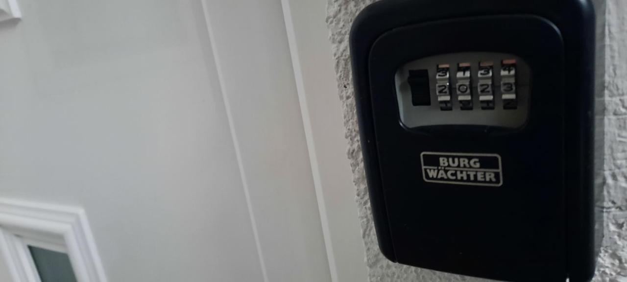 Apartman Twins Self Check In & Self Check Out Otocac Exterior photo